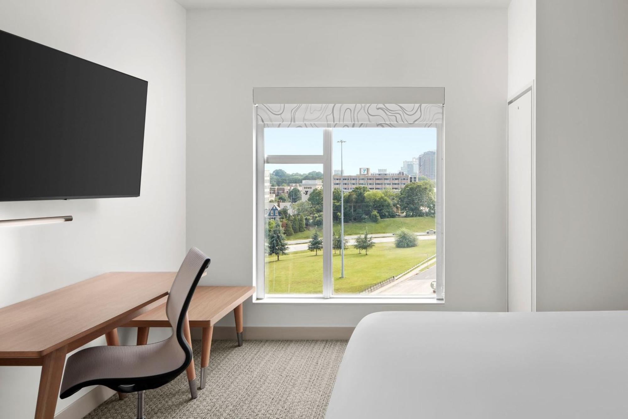 Отель Element Charlotte Uptown Экстерьер фото