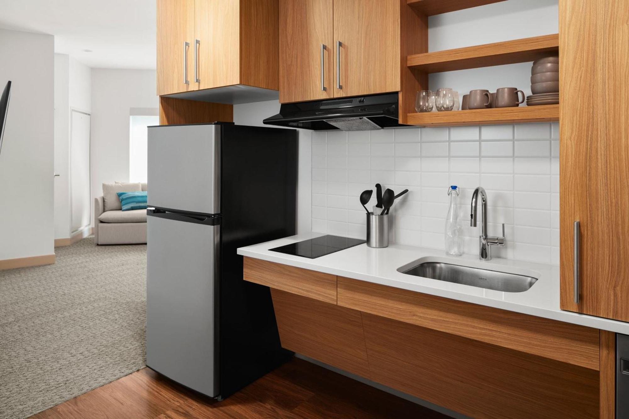 Отель Element Charlotte Uptown Экстерьер фото