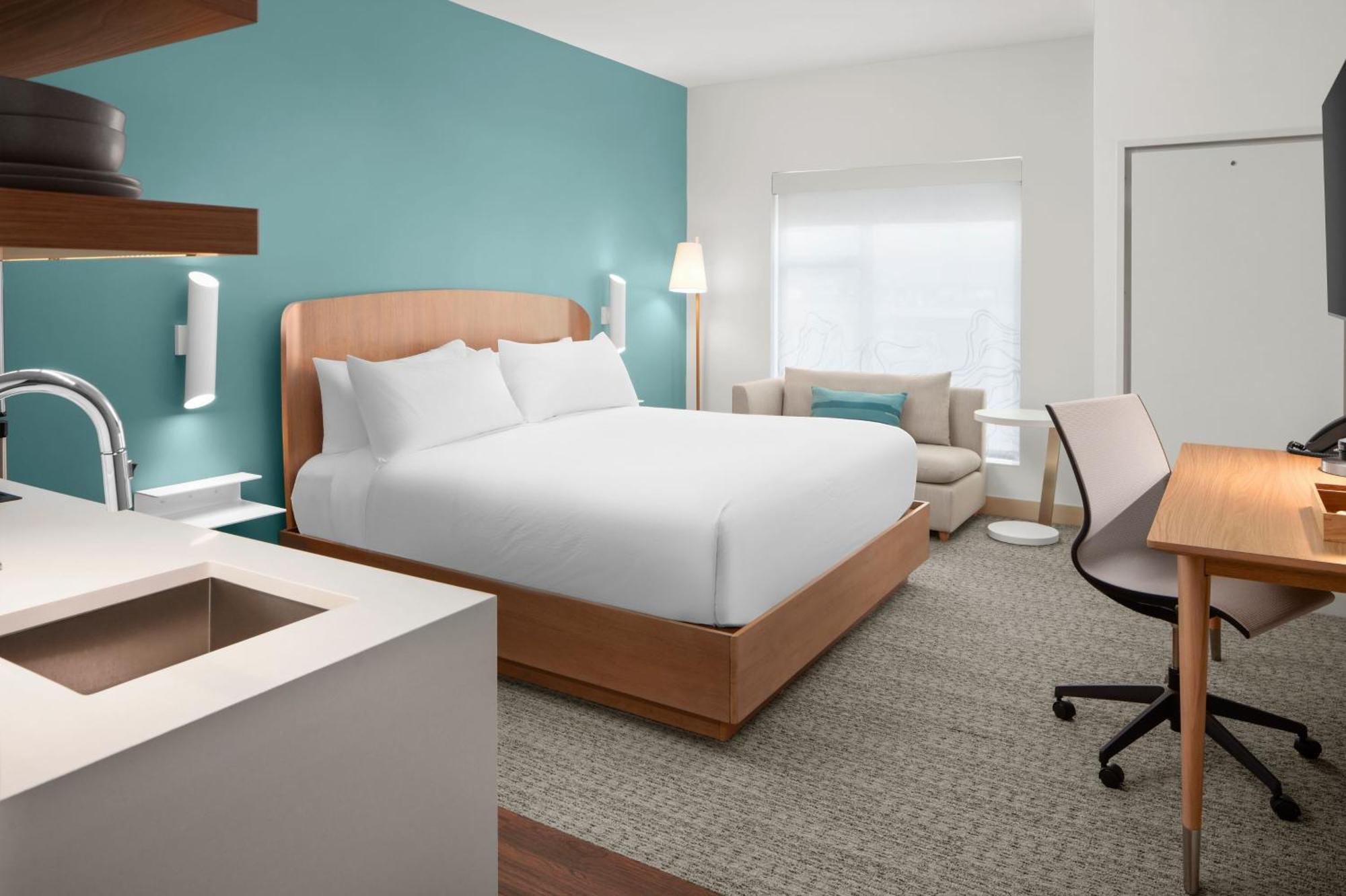 Отель Element Charlotte Uptown Экстерьер фото